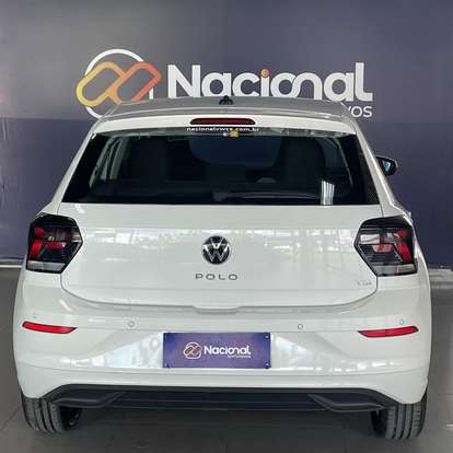 VOLKSWAGEN-POLO-2024