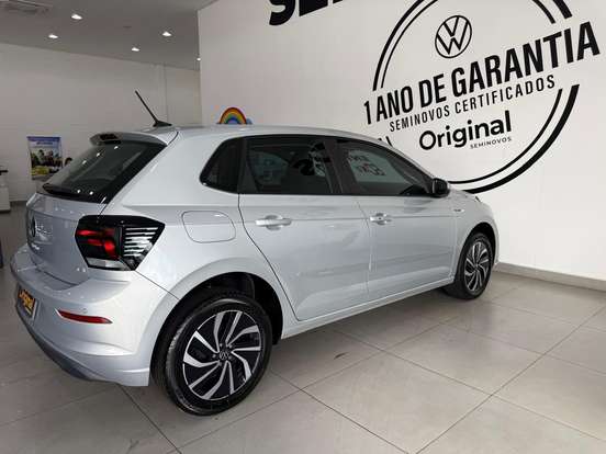 VOLKSWAGEN-POLO-2024