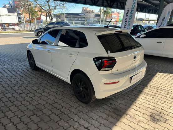 VOLKSWAGEN-POLO-2025