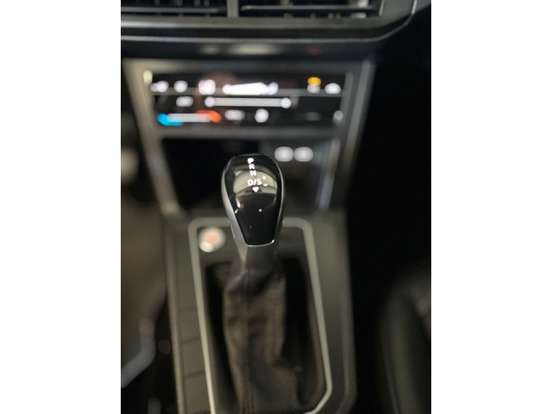 VOLKSWAGEN-POLO-2025