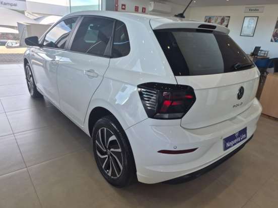 VOLKSWAGEN-POLO-2025