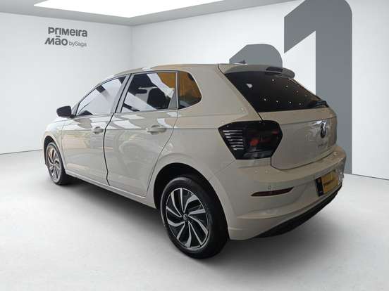 VOLKSWAGEN-POLO-1.0 170 TSI HIGHLINE AUTOMÁTICO VOLKSWAGEN-POLO-2023