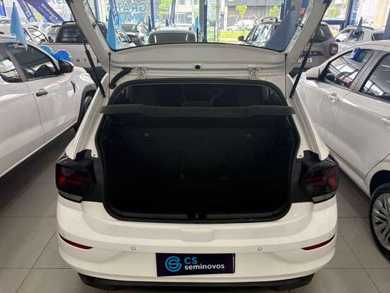 VOLKSWAGEN-POLO-2023