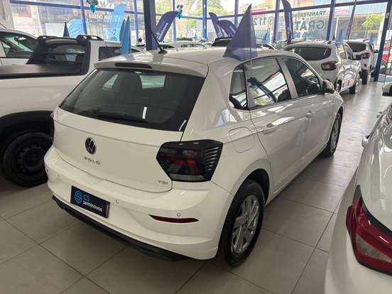 VOLKSWAGEN-POLO-2023