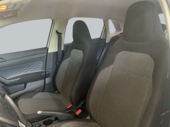 VOLKSWAGEN-POLO-2024