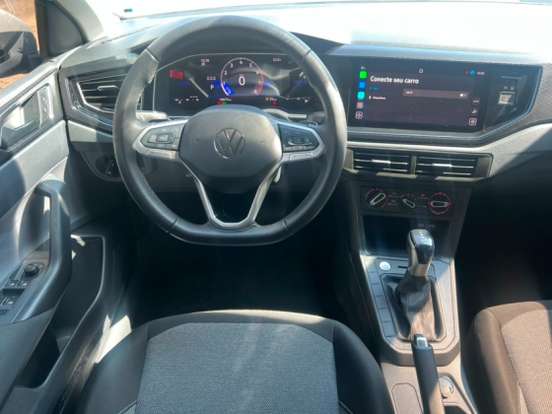 VOLKSWAGEN-POLO-2025