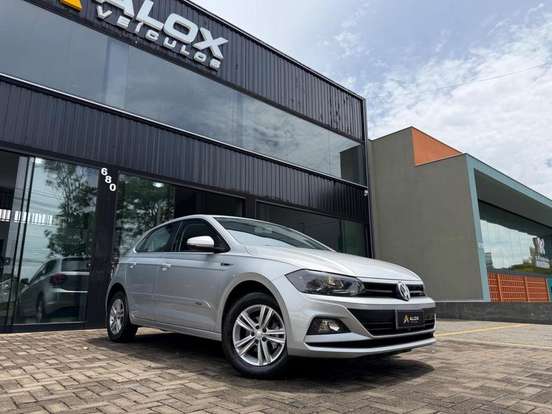 VOLKSWAGEN-POLO-2019