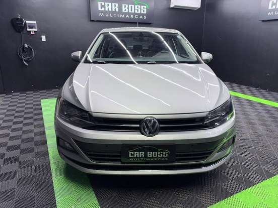 VOLKSWAGEN-POLO-2019