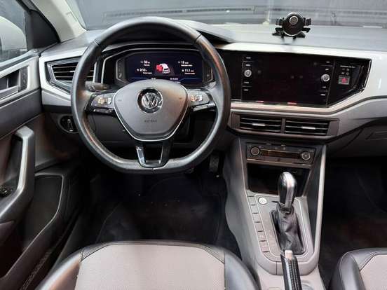 VOLKSWAGEN-POLO-1.0 200 TSI HIGHLINE AUTOMÁTICO VOLKSWAGEN-POLO-2019