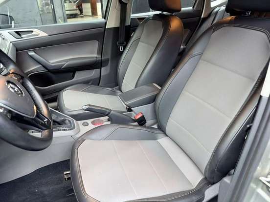 VOLKSWAGEN-POLO-1.0 200 TSI HIGHLINE AUTOMÁTICO VOLKSWAGEN-POLO-2019
