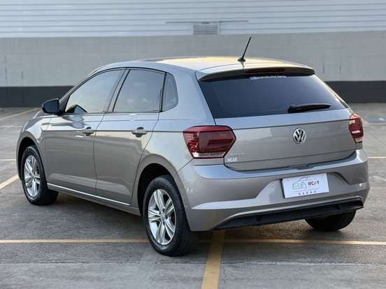VOLKSWAGEN-POLO-1.0 MPI TOTAL FLEX MANUAL VOLKSWAGEN-POLO-2019