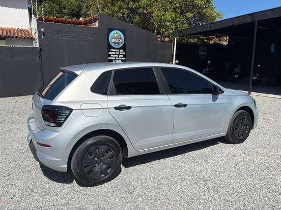VOLKSWAGEN-POLO-2023