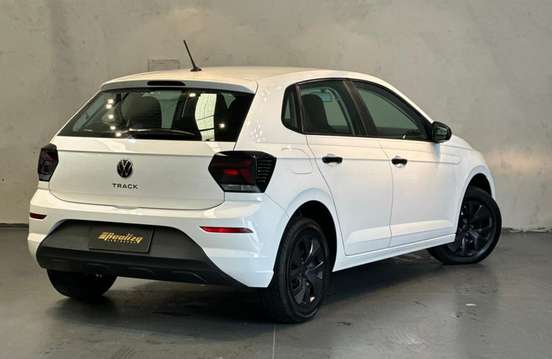 VOLKSWAGEN-POLO-2025