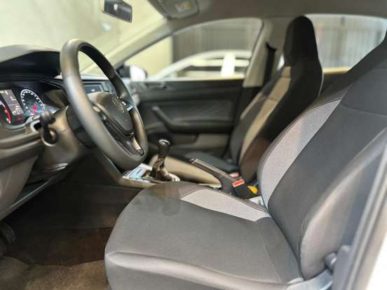 VOLKSWAGEN-POLO-1.0 MPI TRACK MANUAL VOLKSWAGEN-POLO-2025