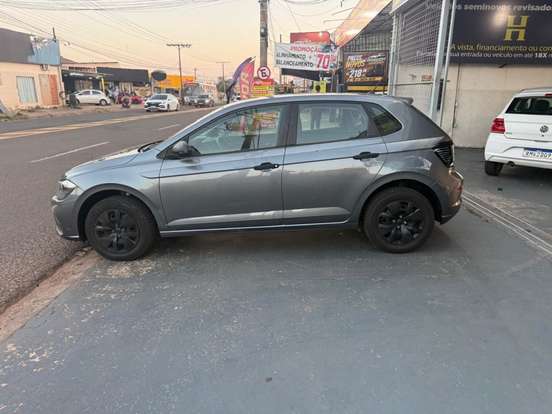 VOLKSWAGEN-POLO-2023