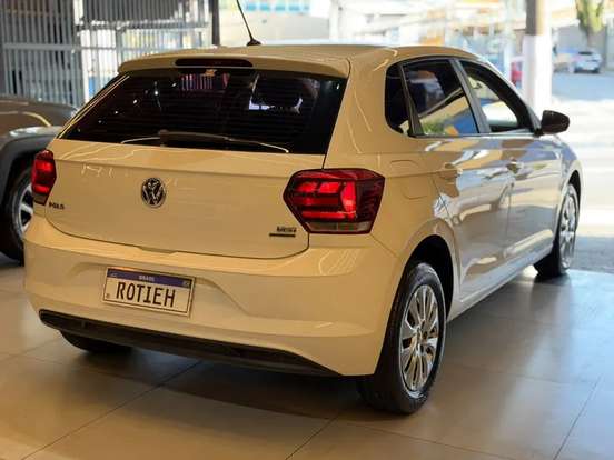VOLKSWAGEN-POLO-1.6 MSI TOTAL FLEX AUTOMÁTICO VOLKSWAGEN-POLO-2019