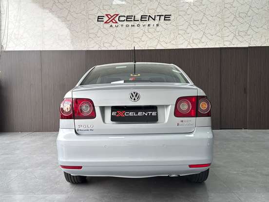 VOLKSWAGEN-POLO SEDAN-1.6 MI 8V FLEX 4P AUTOMATIZADO VOLKSWAGEN-POLO SEDAN-2012