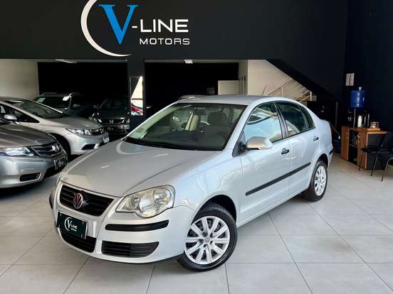 VOLKSWAGEN-POLO SEDAN-2009