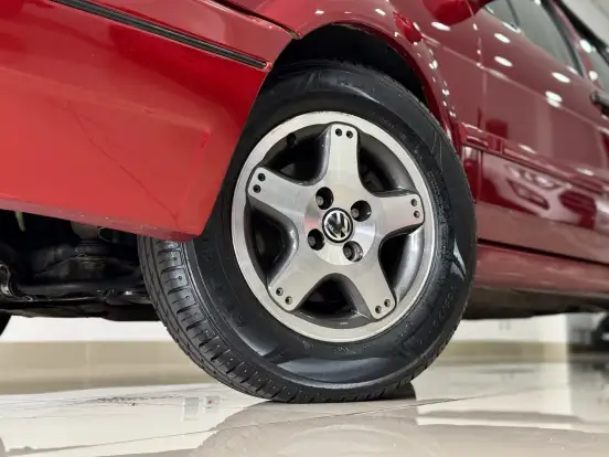 VOLKSWAGEN-QUANTUM-2.0 MI EVIDENCE 8V GASOLINA 4P MANUAL VOLKSWAGEN-QUANTUM-1996