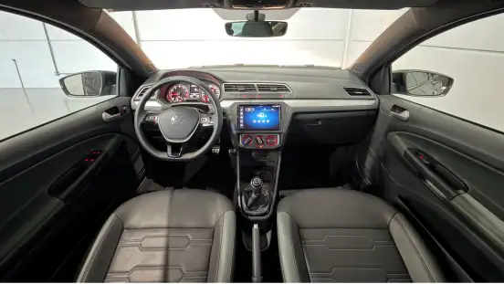 VOLKSWAGEN-SAVEIRO-2024