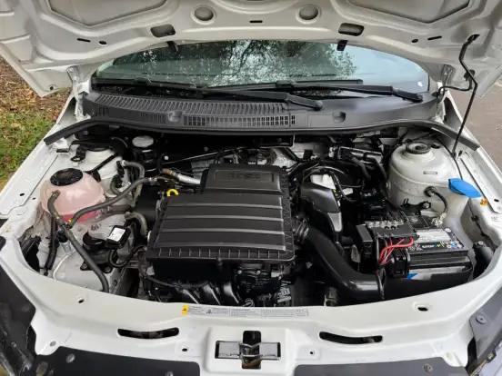 VOLKSWAGEN-SAVEIRO-2023