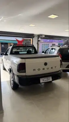 VOLKSWAGEN-SAVEIRO-2023