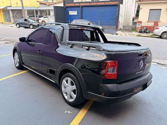 VOLKSWAGEN-SAVEIRO-2011