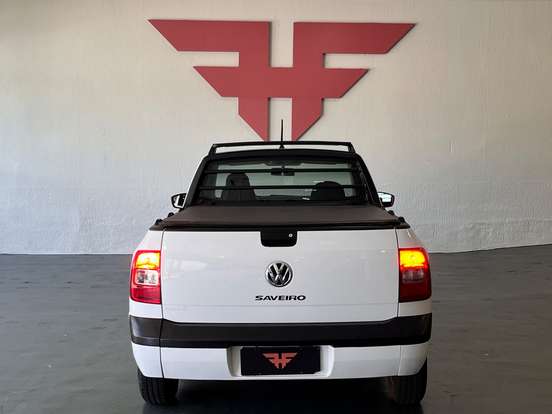 VOLKSWAGEN-SAVEIRO-2014