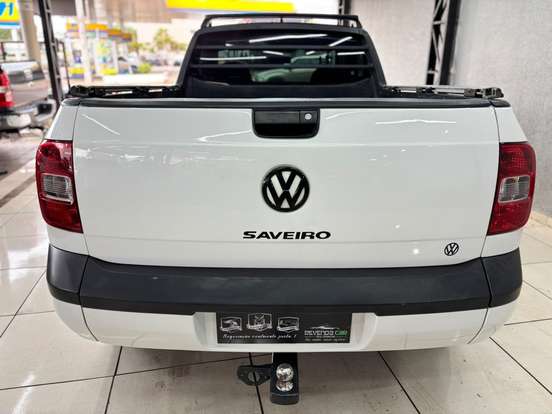VOLKSWAGEN-SAVEIRO-2011