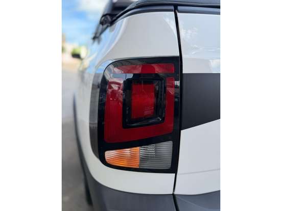 VOLKSWAGEN-SAVEIRO-2023