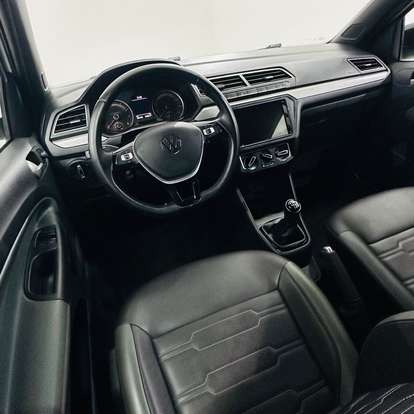 VOLKSWAGEN-SAVEIRO-2024