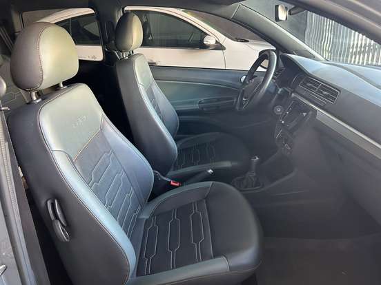 VOLKSWAGEN-SAVEIRO-2024