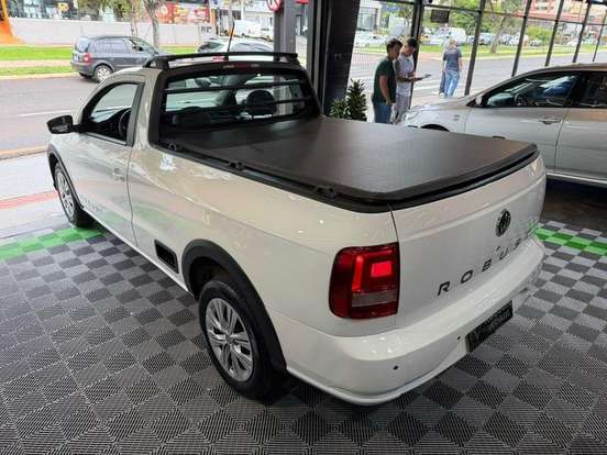 VOLKSWAGEN-SAVEIRO-2023