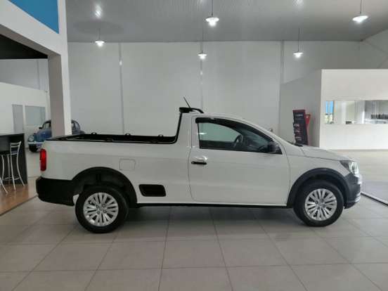 VOLKSWAGEN-SAVEIRO-2022