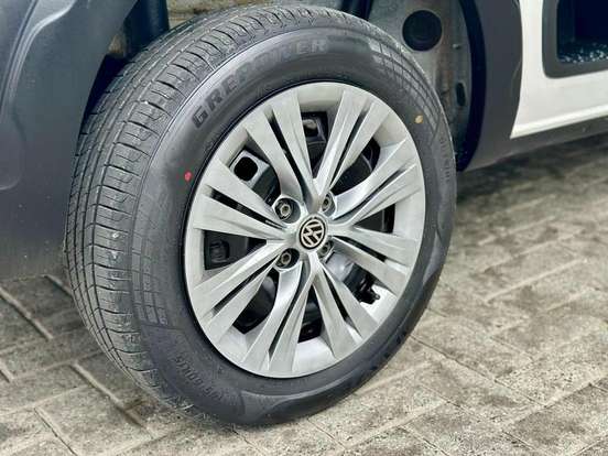 VOLKSWAGEN-SAVEIRO-2024