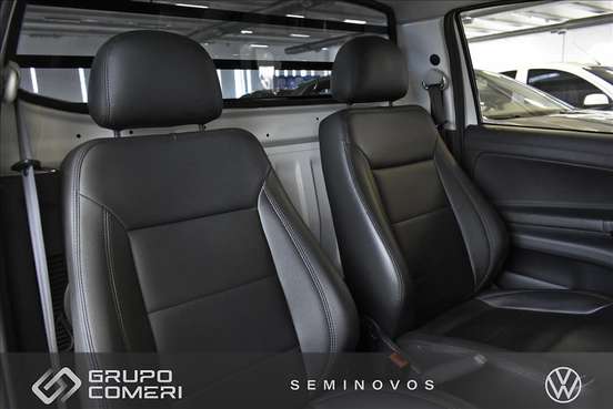 VOLKSWAGEN-SAVEIRO-2024