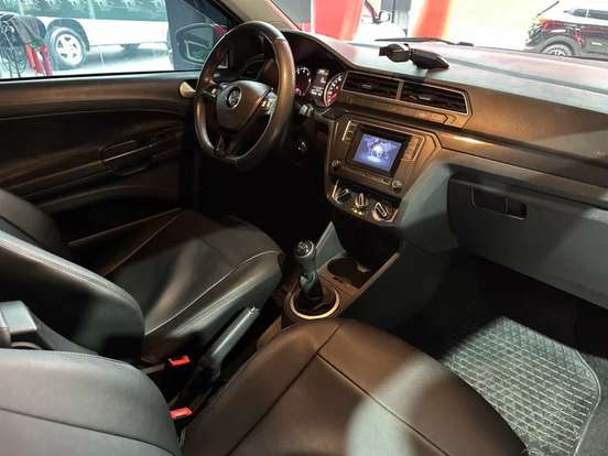 VOLKSWAGEN-SAVEIRO-1.6 MSI TRENDLINE CS 8V FLEX 2P MANUAL VOLKSWAGEN-SAVEIRO-2017