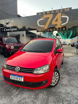 VOLKSWAGEN-SPACEFOX-2011