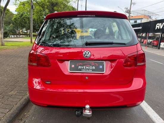 VOLKSWAGEN-SPACEFOX-2013