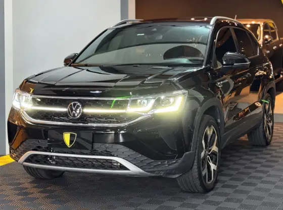 VOLKSWAGEN TAOS 1.4 250 TSI TOTAL FLEX HIGHLINE AUTOMÁTICO