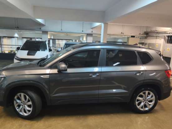 VOLKSWAGEN-TAOS-1.4 250 TSI TOTAL FLEX COMFORTLINE AUTOMÁTICO VOLKSWAGEN-TAOS-2021