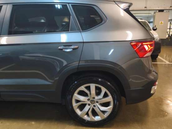 VOLKSWAGEN-TAOS-1.4 250 TSI TOTAL FLEX COMFORTLINE AUTOMÁTICO VOLKSWAGEN-TAOS-2021