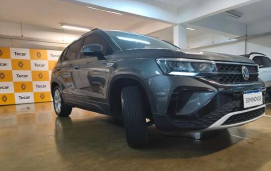 VOLKSWAGEN-TAOS-2021