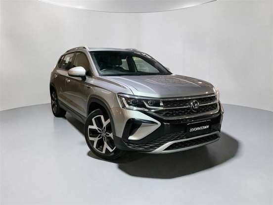 VOLKSWAGEN-TAOS-2023