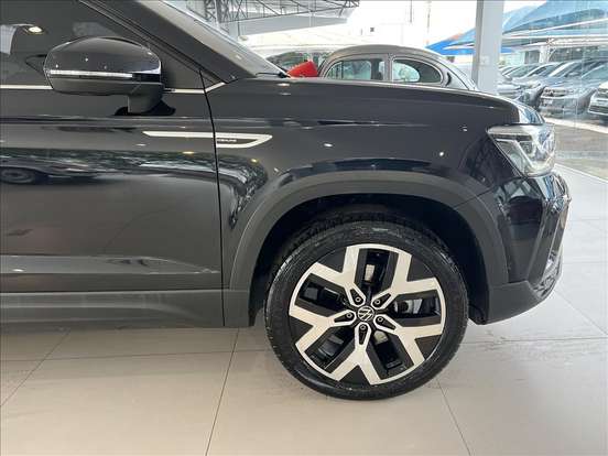 VOLKSWAGEN-TAOS-1.4 250 TSI TOTAL FLEX HIGHLINE AUTOMÁTICO VOLKSWAGEN-TAOS-2024