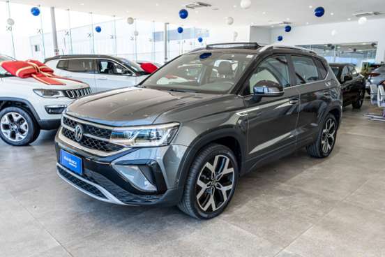 VOLKSWAGEN-TAOS-2025
