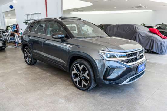 VOLKSWAGEN-TAOS-2025