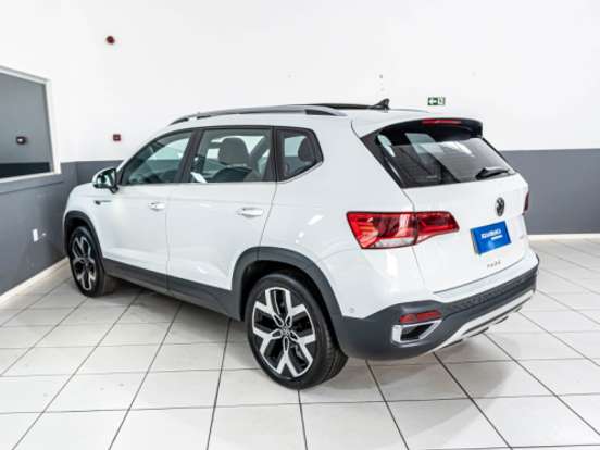 VOLKSWAGEN-TAOS-1.4 250 TSI TOTAL FLEX HIGHLINE AUTOMÁTICO VOLKSWAGEN-TAOS-2023