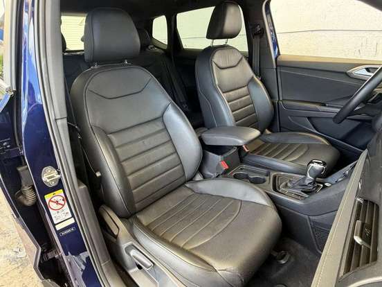 VOLKSWAGEN-TAOS-2022