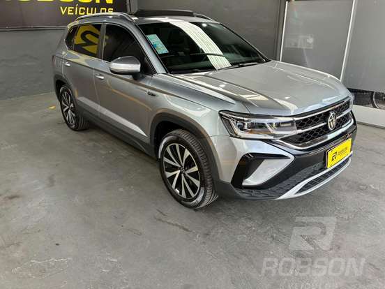 VOLKSWAGEN-TAOS-2021